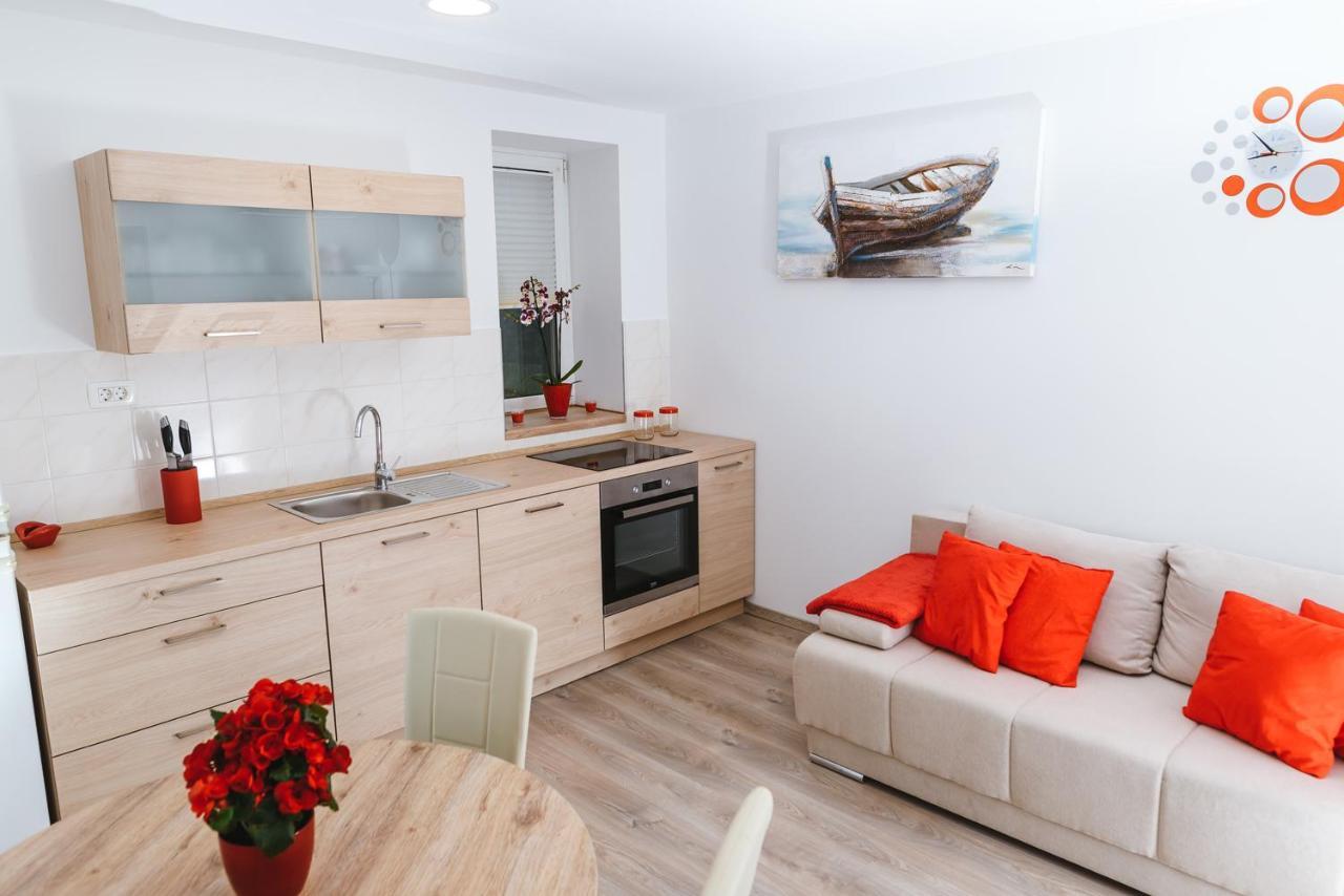 Apartma Nika Hrvatini Exteriér fotografie